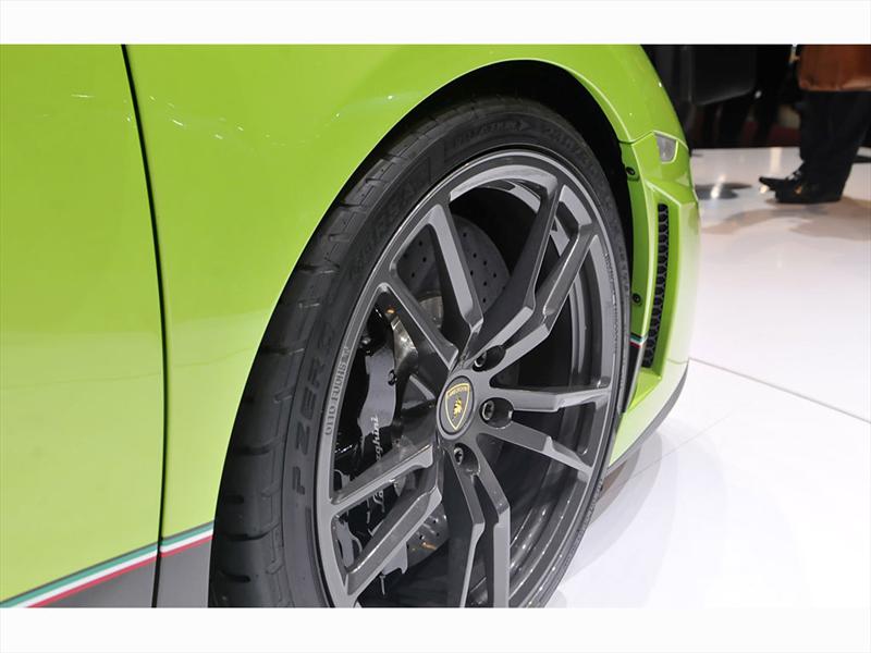 Lamborghini Gallardo LP 570-4 Superleggera