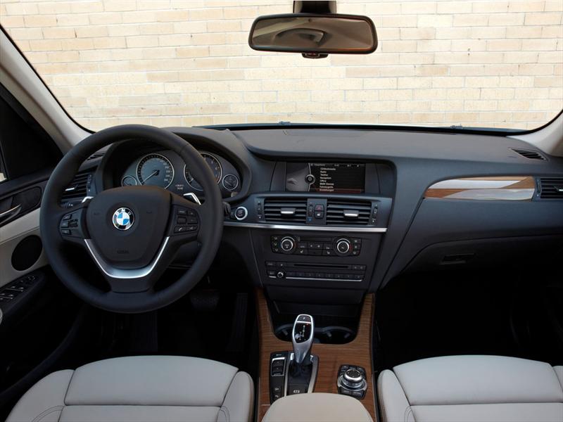 BMW X3 2011