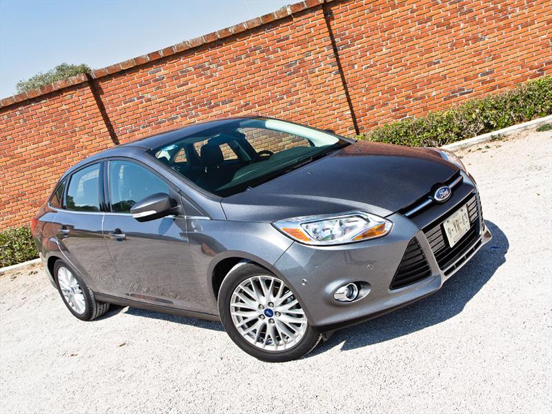 Ford Focus SEL Plus 2012