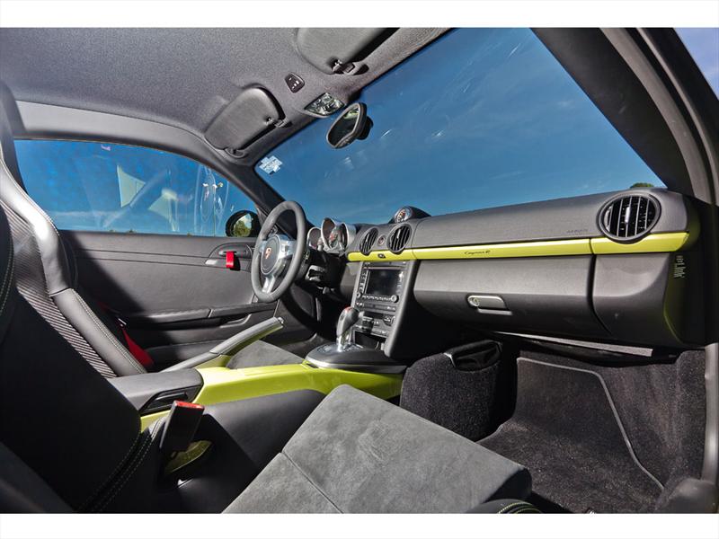 Porsche Cayman R prueba