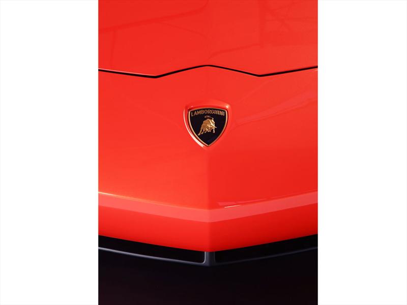 Lamborghini Aventador LP700-4