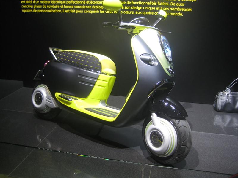 Mini Scooter E Concept en París 2010