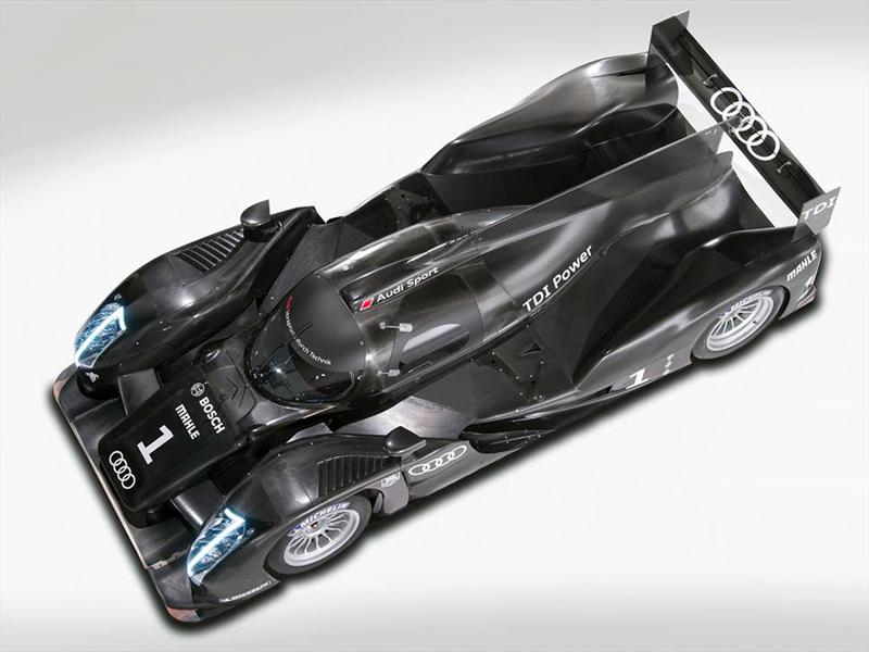 Audi R18