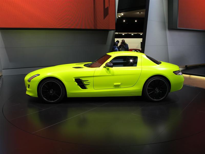 Mercedes Benz SLS E-Cell en Detroit 2011