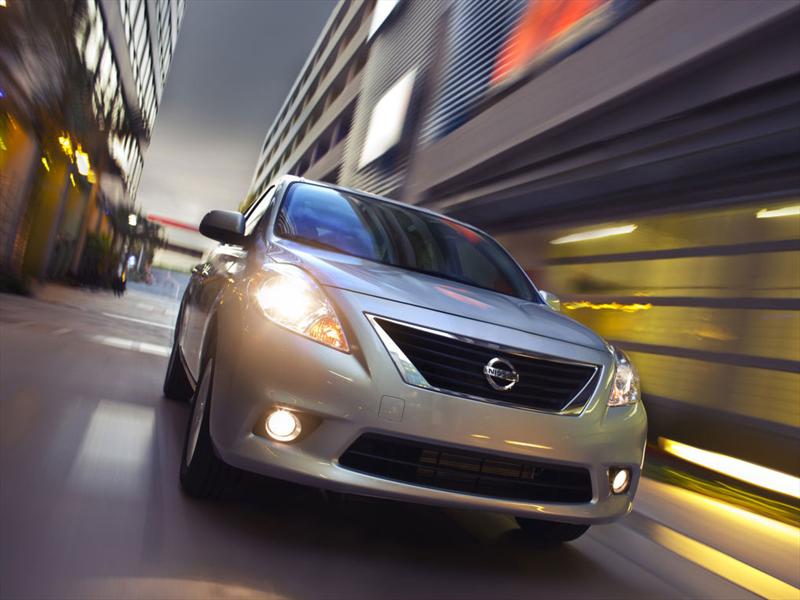 Nissan Versa 2012