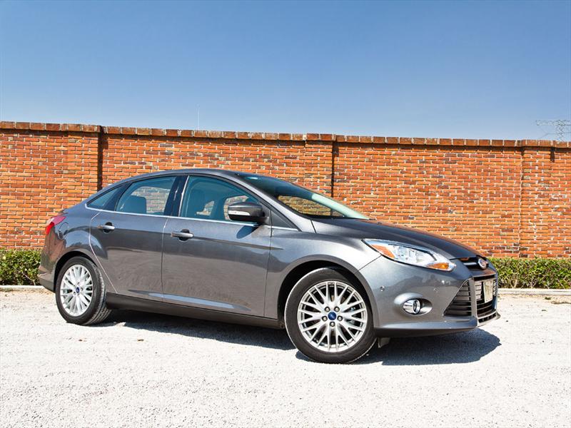 Ford Focus SEL Plus 2012