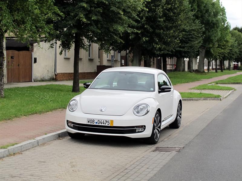 Volkswagen Beetle 2012 primer contacto