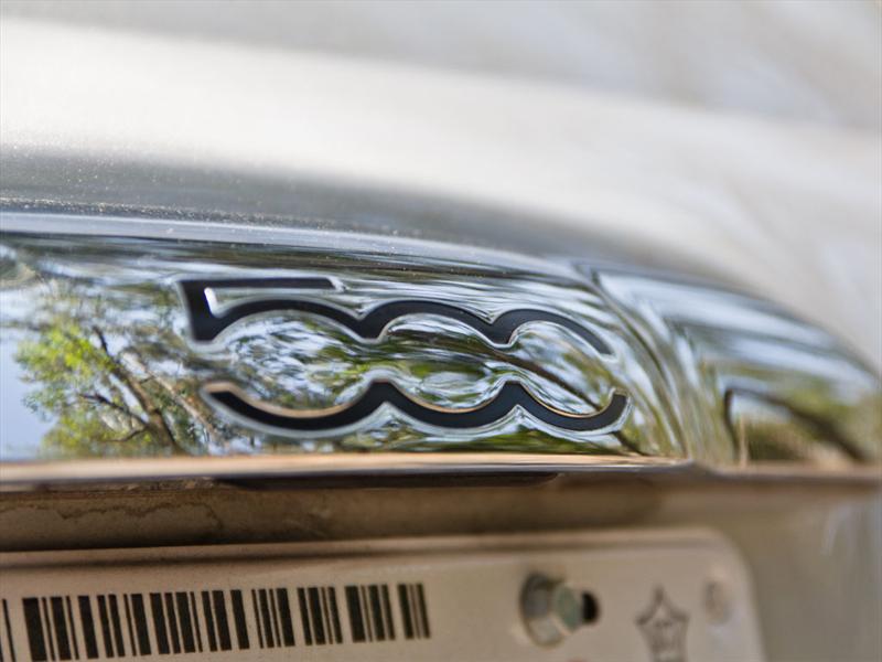 FIAT 500 Lounge 2012