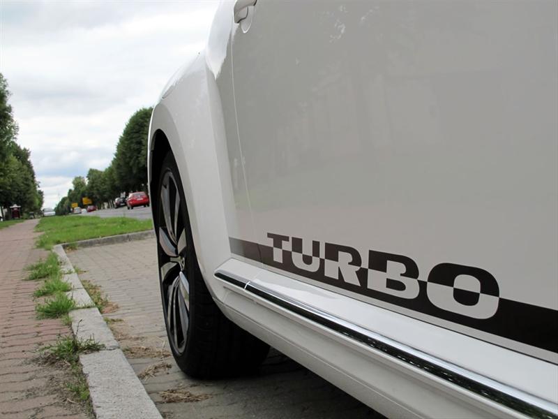 Volkswagen Beetle 2012 primer contacto