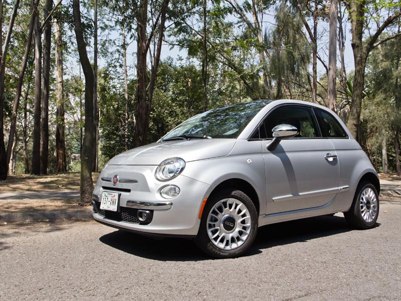 FIAT 500 Lounge 2012