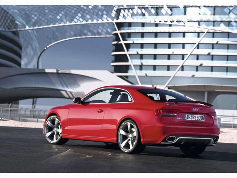 Audi RS 5 2011