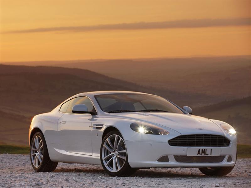 Aston Martin DB9 2010