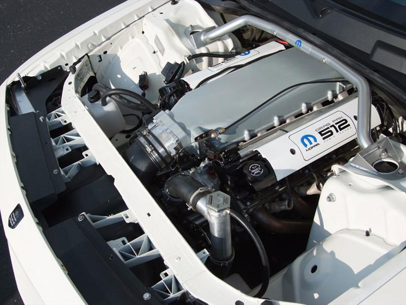 Dodge Challenger Drag Pak