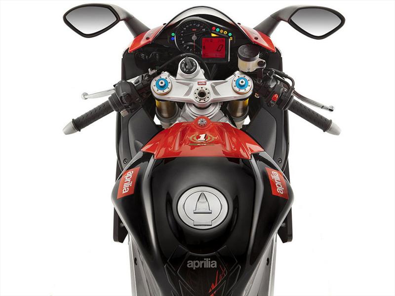 Aprilia RSV4 Factory