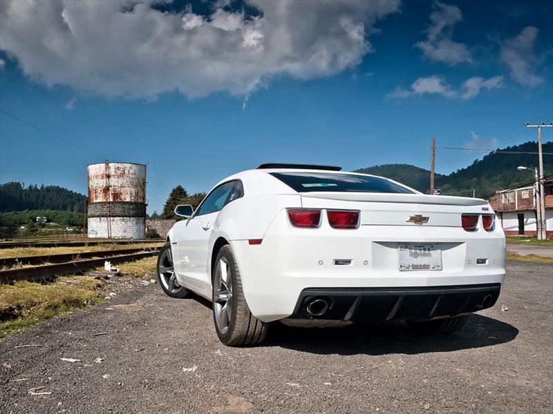 Chevrolet Camaro SS Manual 2010
