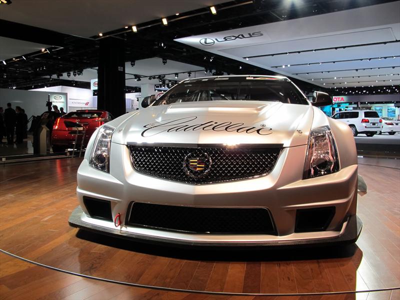 Cadillac CTS - V Coupé Racer en Detroit
