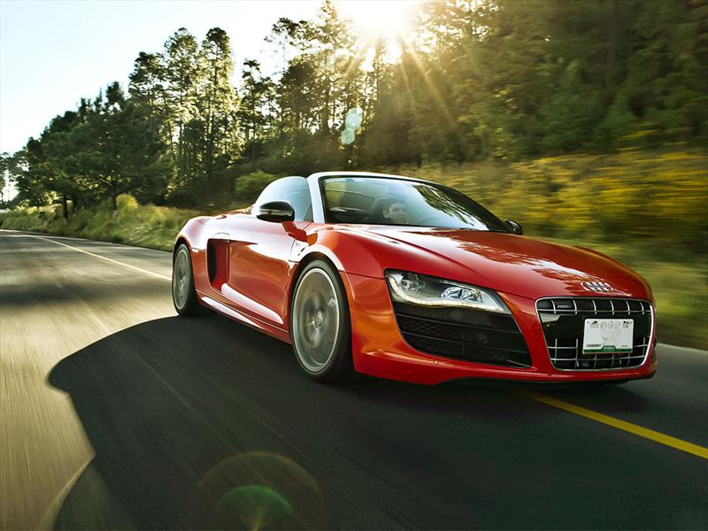 Audi R8 Spyder V10 5.3 FSI quattro 2011