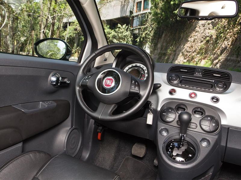 FIAT 500 Lounge 2012