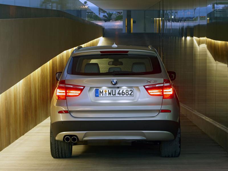 BMW X3 2011