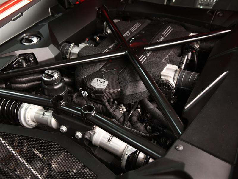 Lamborghini Aventador LP700-4