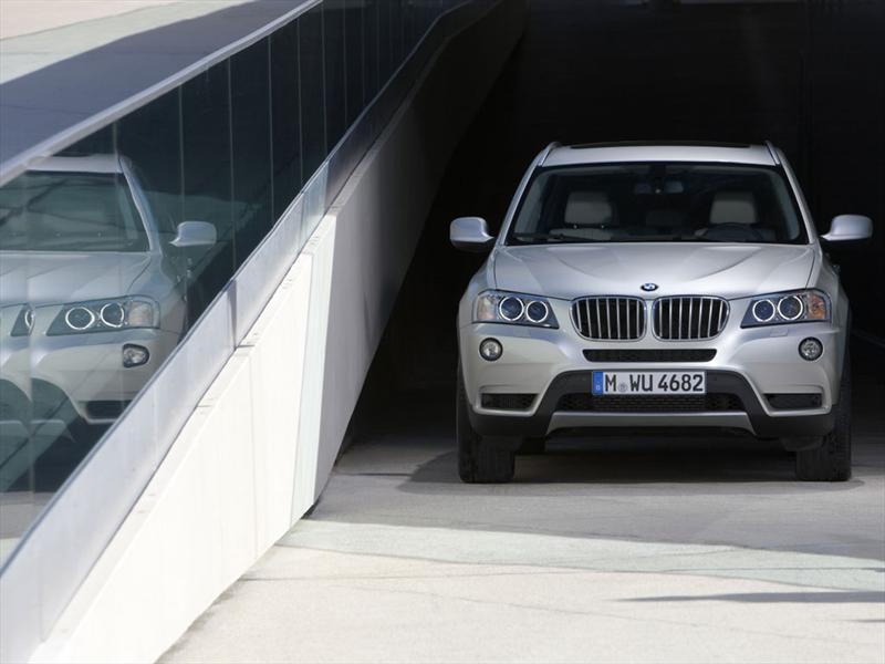 BMW X3 2011