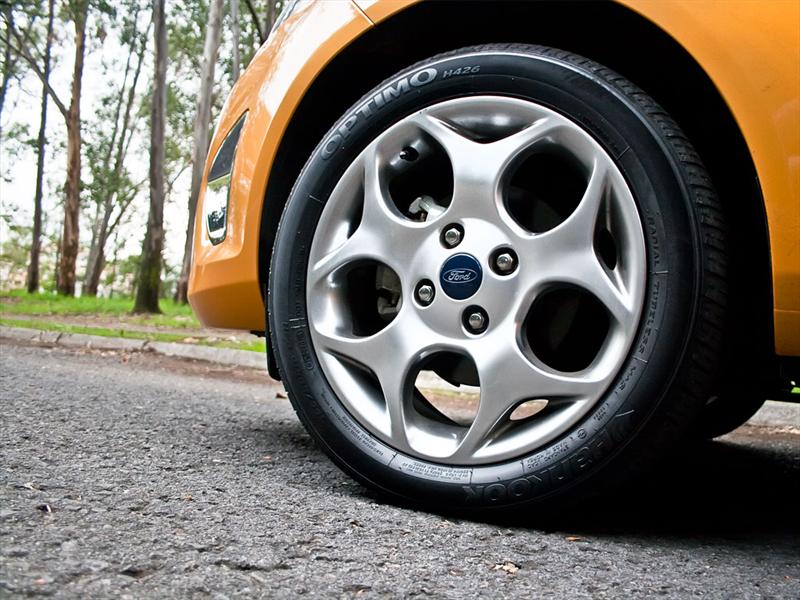 Ford Fiesta Hatchback 2011