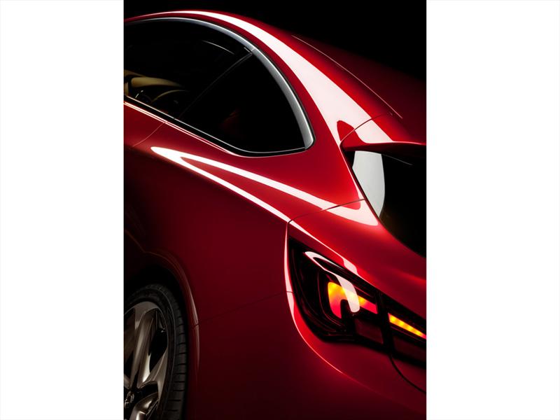 Opel Astra GTC París