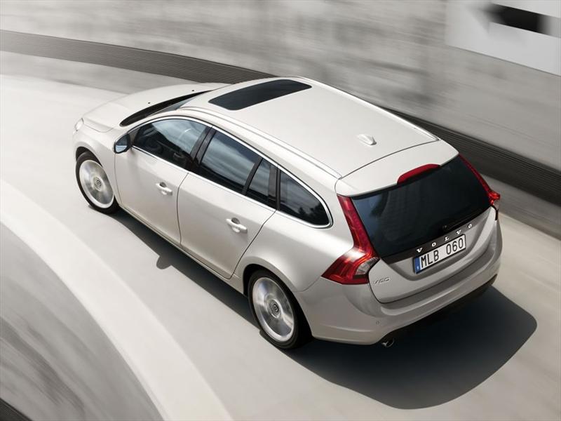 Volvo V60 2011