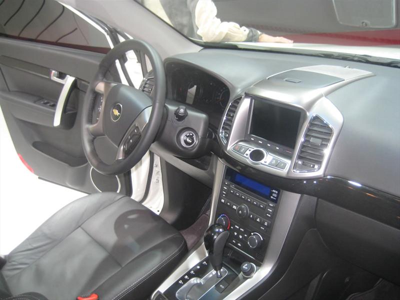 Chevrolet Captiva 2011 en París 2010