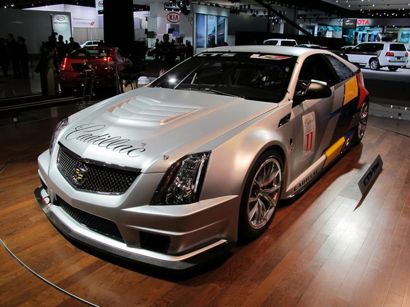 Cadillac CTS - V Coupé Racer en Detroit 2011