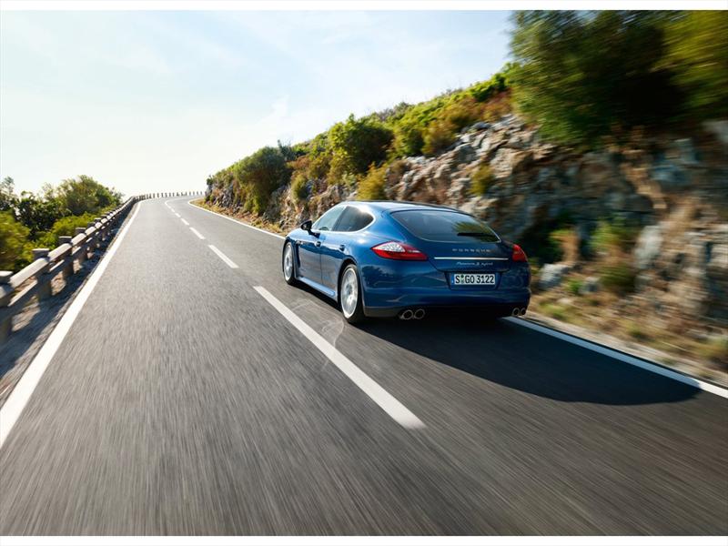 Porsche Panamera S Hybrid