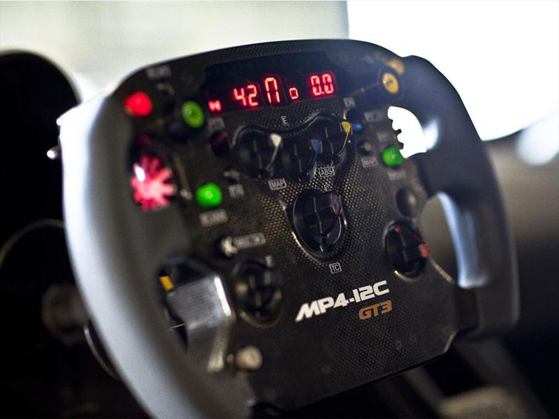McLaren MP4-12C GT3