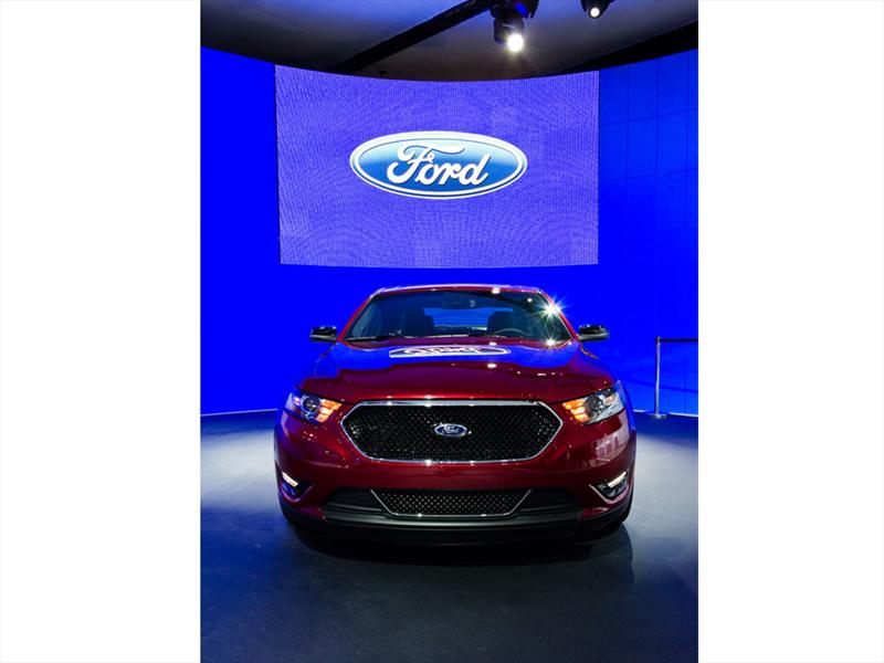 Ford Taurus 2013 NY