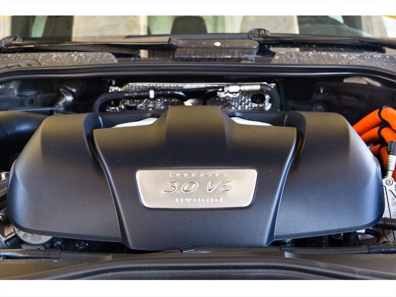 Porsche Cayenne S Hybrid 2011 prueba