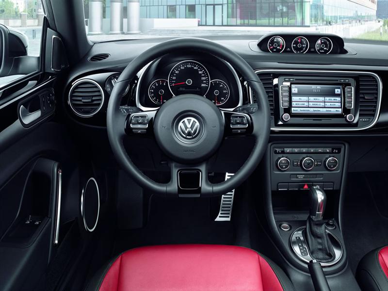 Volkswagen Beetle 2012 primer contacto