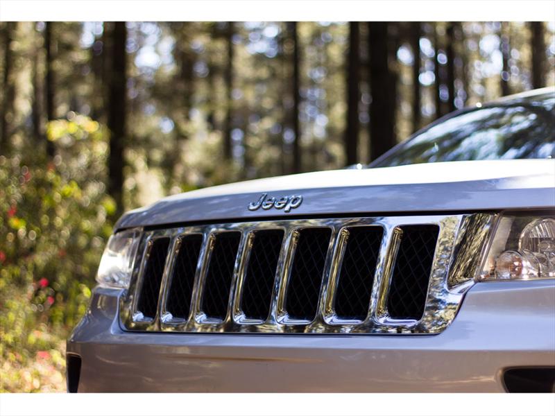 Grand Cherokee Overland 4x4 V8 HEMI 2011