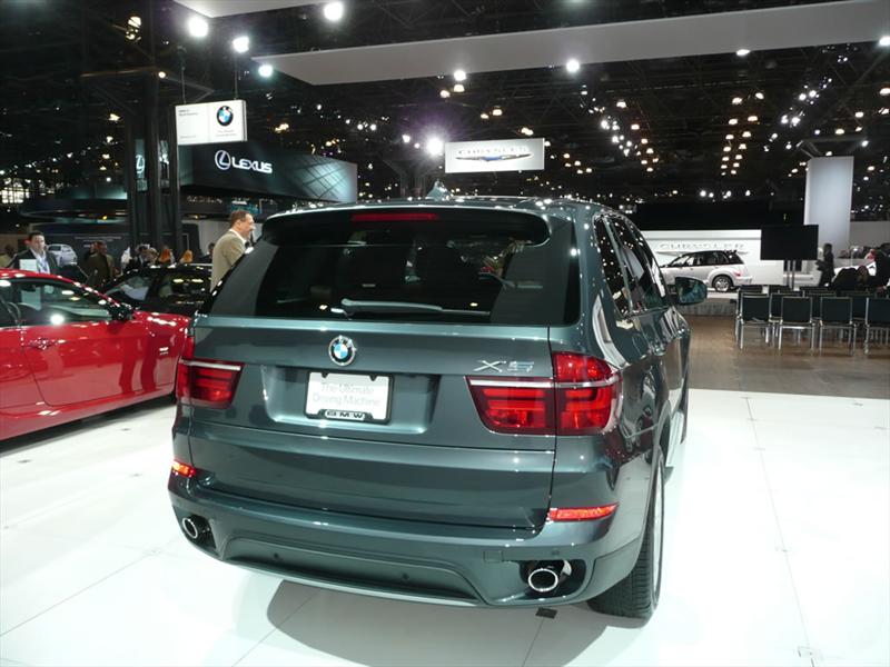 BMW X5 2011