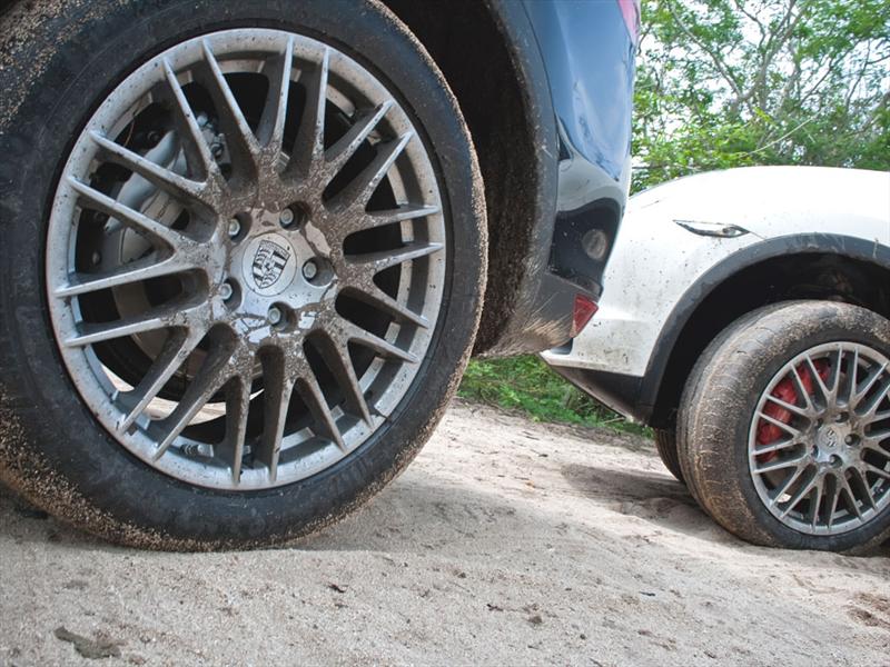 Porsche Cayenne 2011