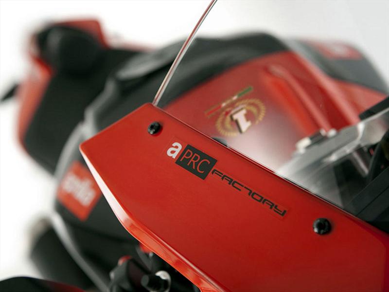 Aprilia RSV4 Factory