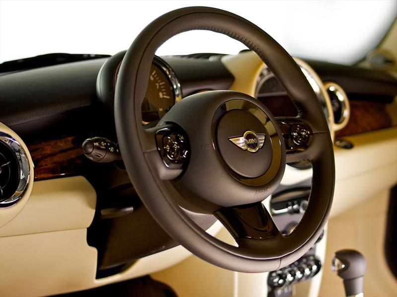 Mini inspired by Goodwood