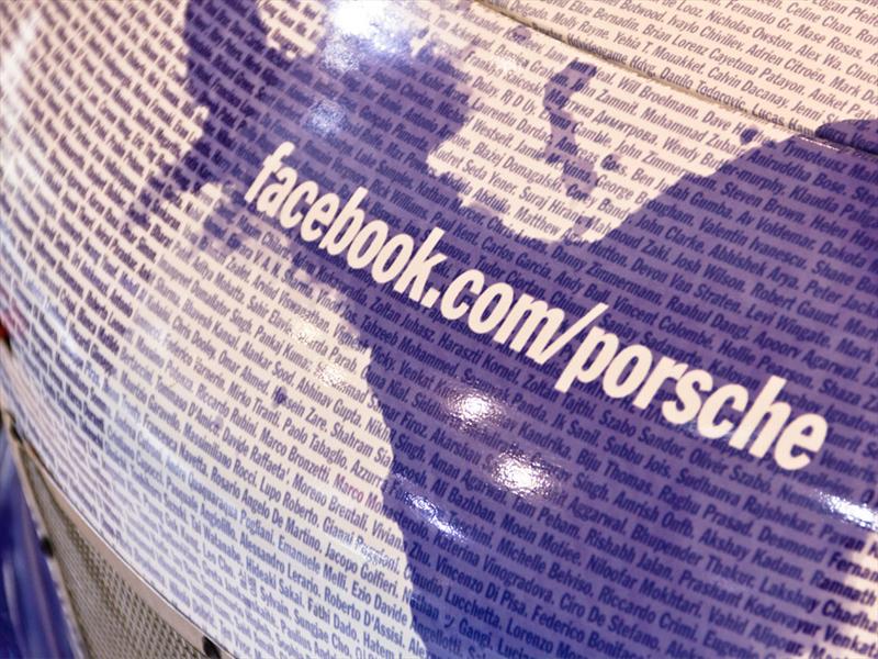 Porsche 911 GT3 R Hybrid Facebook NY