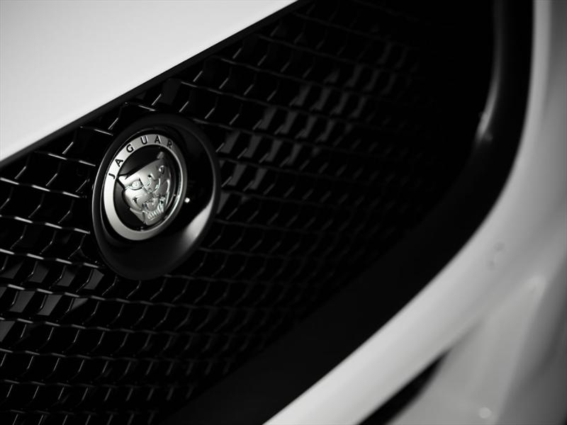Jaguar XJ75 Platinum Concept