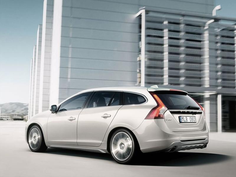 Volvo V60 2011