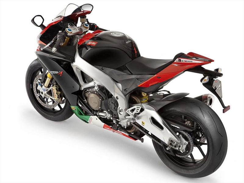 Aprilia RSV4 Factory