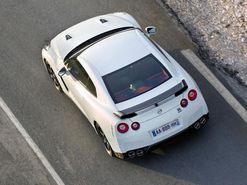 NIssan GT-R Egoist 2012