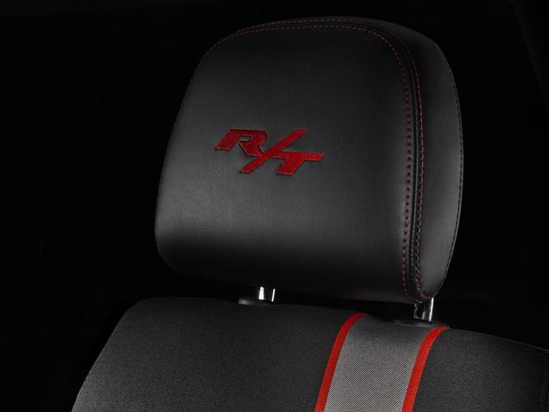 Dodge Avenger R/T 2012