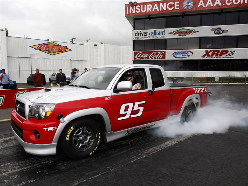 Toyota Tacoma X-Runner RTR