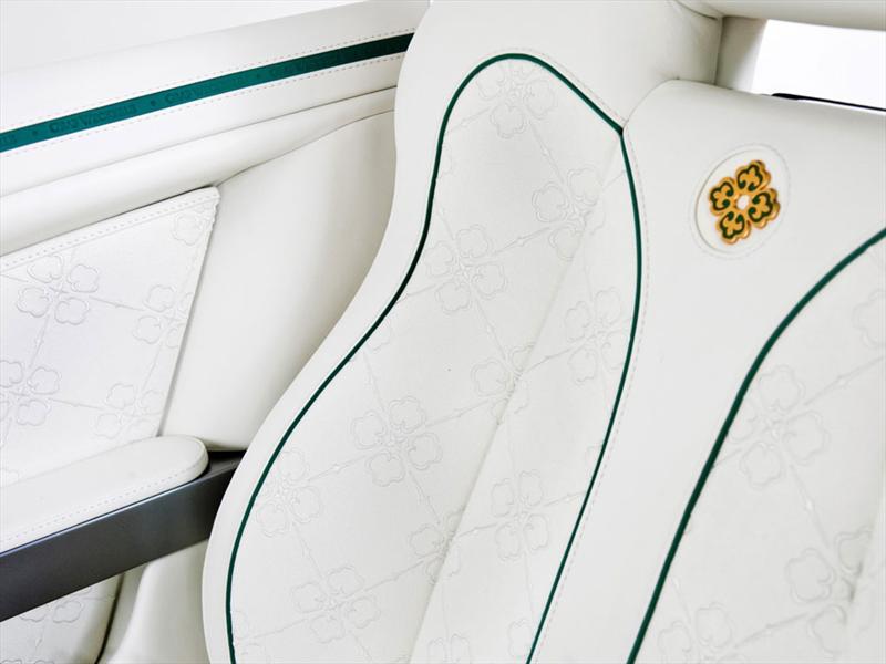 V8 Vantage Volante Blanc de Blancs