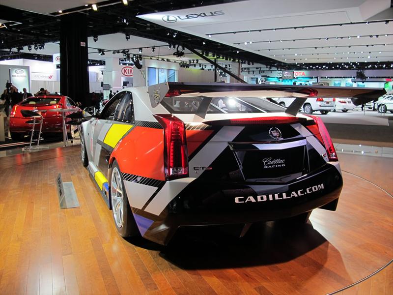Cadillac CTS - V Coupé Racer en Detroit