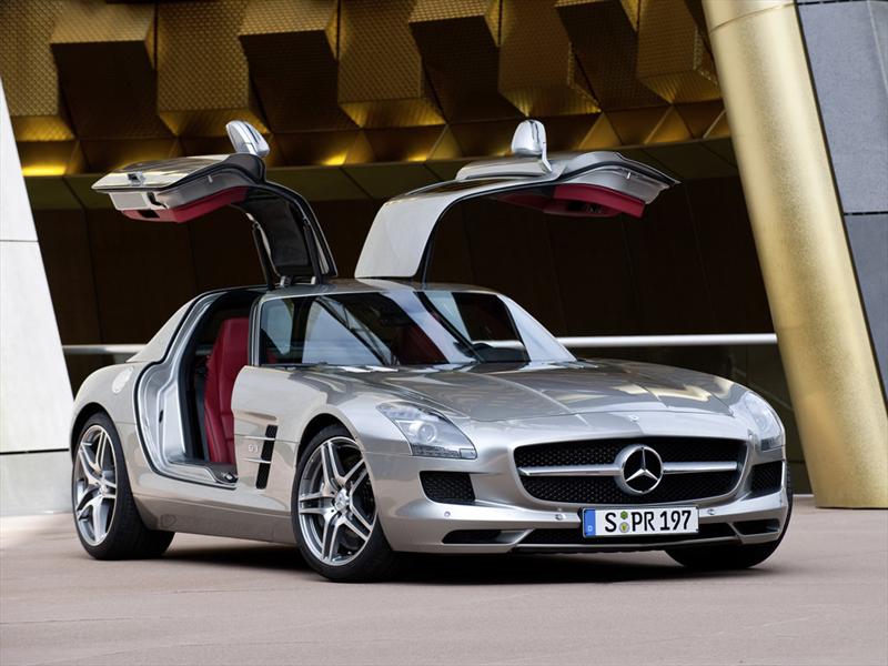 Mercedes-Benz SLS 63 AMG